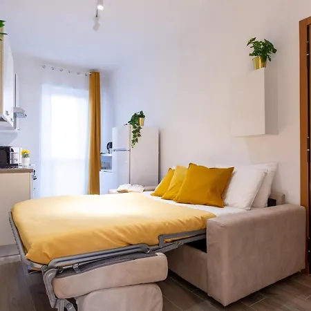 Milano City Apartments - Stylish House Free Wifi-Parking-Airport Exterior photo